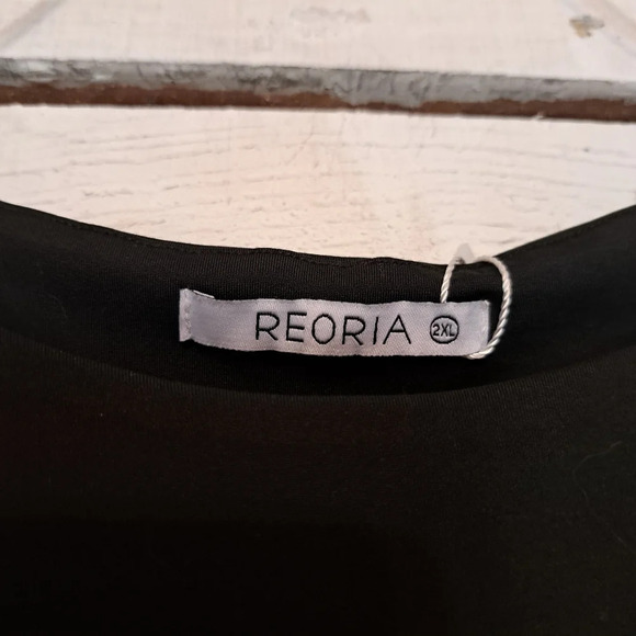 ReoRia Seamless Black Cropped Tank Sleeveless Size 2XL - Picture 3 of 7